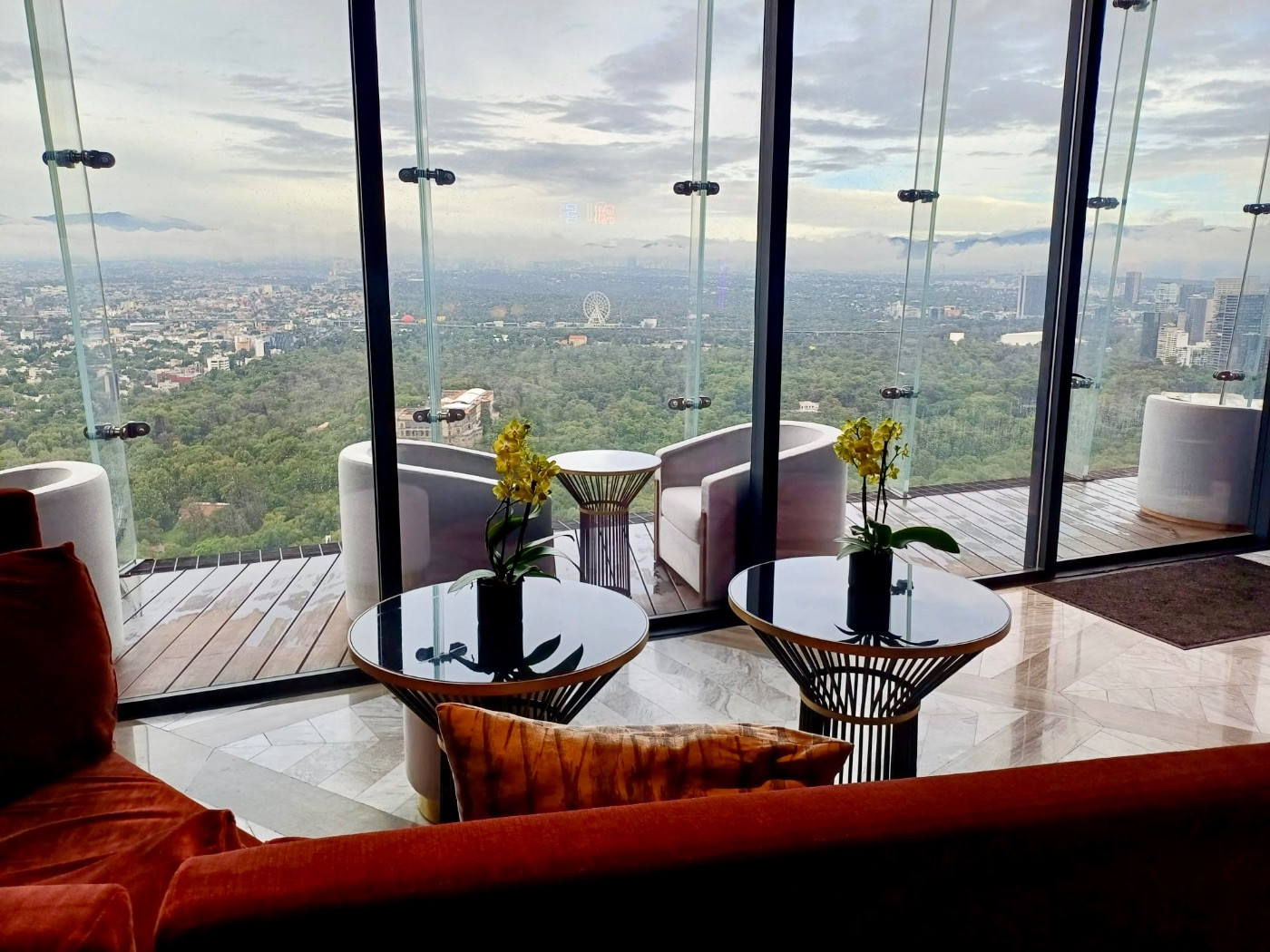 Concierge desk at The Ritz-Carlton Mexico City, providing guest services in a sophisticated setting.