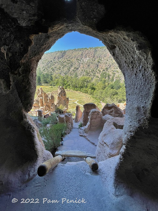 Discover the Ancient Cliff Dwellings of New Mexico’s Bandelier National Monument