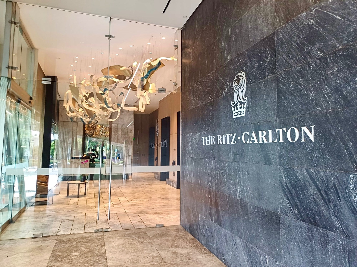 Entrance area of The Ritz-Carlton Mexico City, showing the initial arrival point at the base of the building.