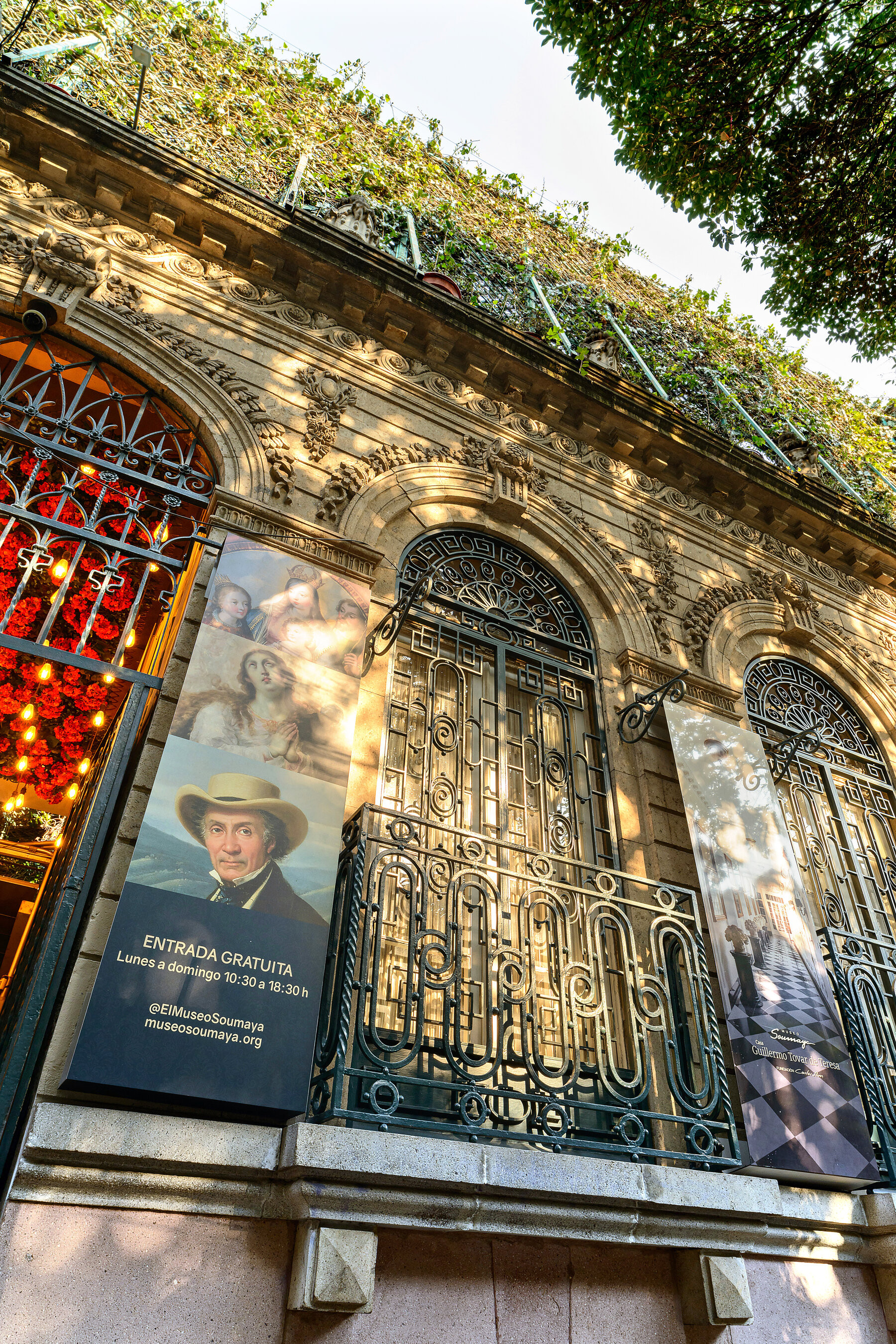 Guillermo Tovar de Teresa Mansion museum showcasing colonial-era Mexican art and furniture