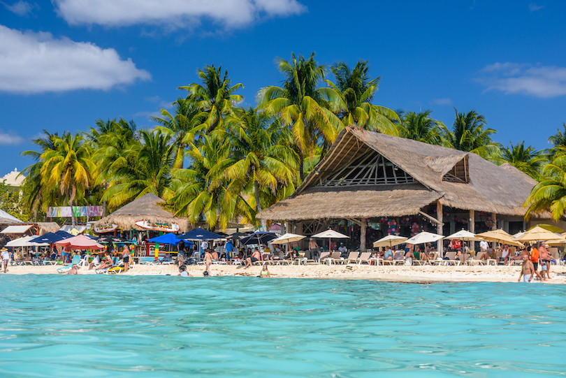 Turquoise waters and white sand beach of Isla Mujeres, Mexico