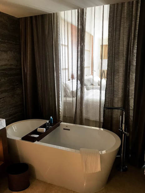 Luxury Resort Soaking Tub