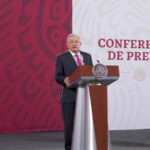 Profeco press conference announcing Ulink as best for sending money to Mexico