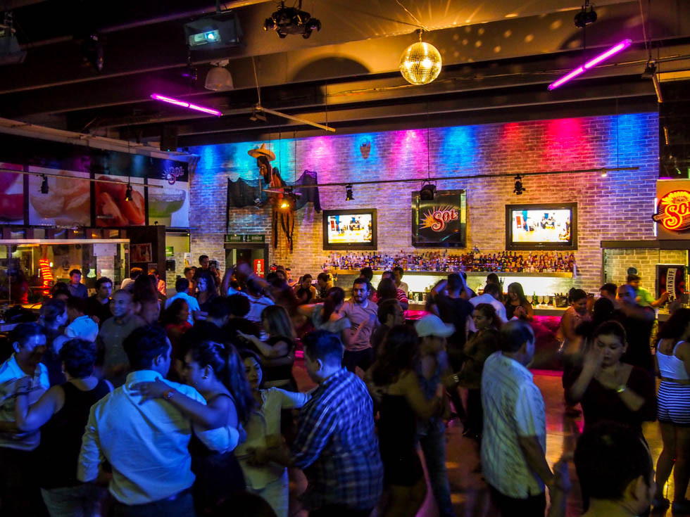 Full dance floor at Mérida’s Sunday social at Las de Guanatos restaurant
