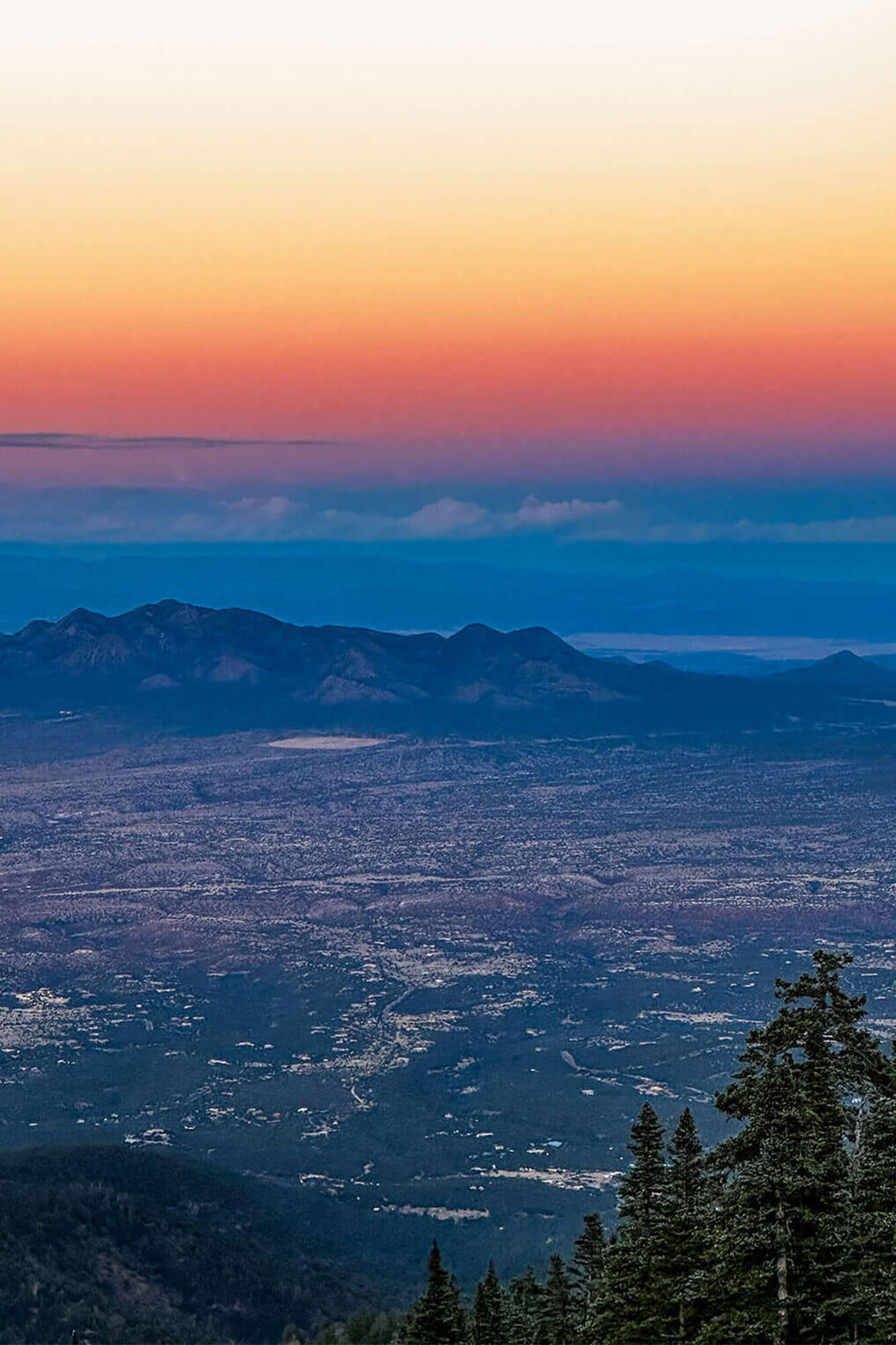 Hiking trail at Sandia Peak