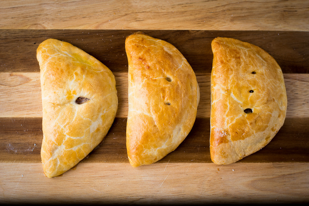 Empanadas, traditional soft fruit-filled turnovers at La Estrella Bakery Inc. (Credit: Jackie Tran)