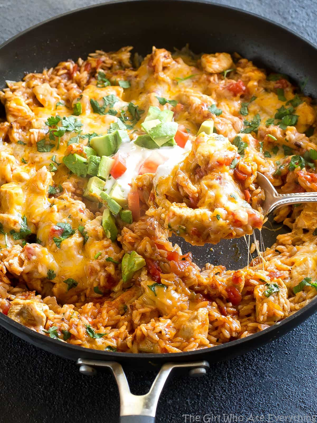 One Pan Mexican Chicken and Rice - an easy dinner ready in under 30 minutes! the-girl-who-ate-everything.com