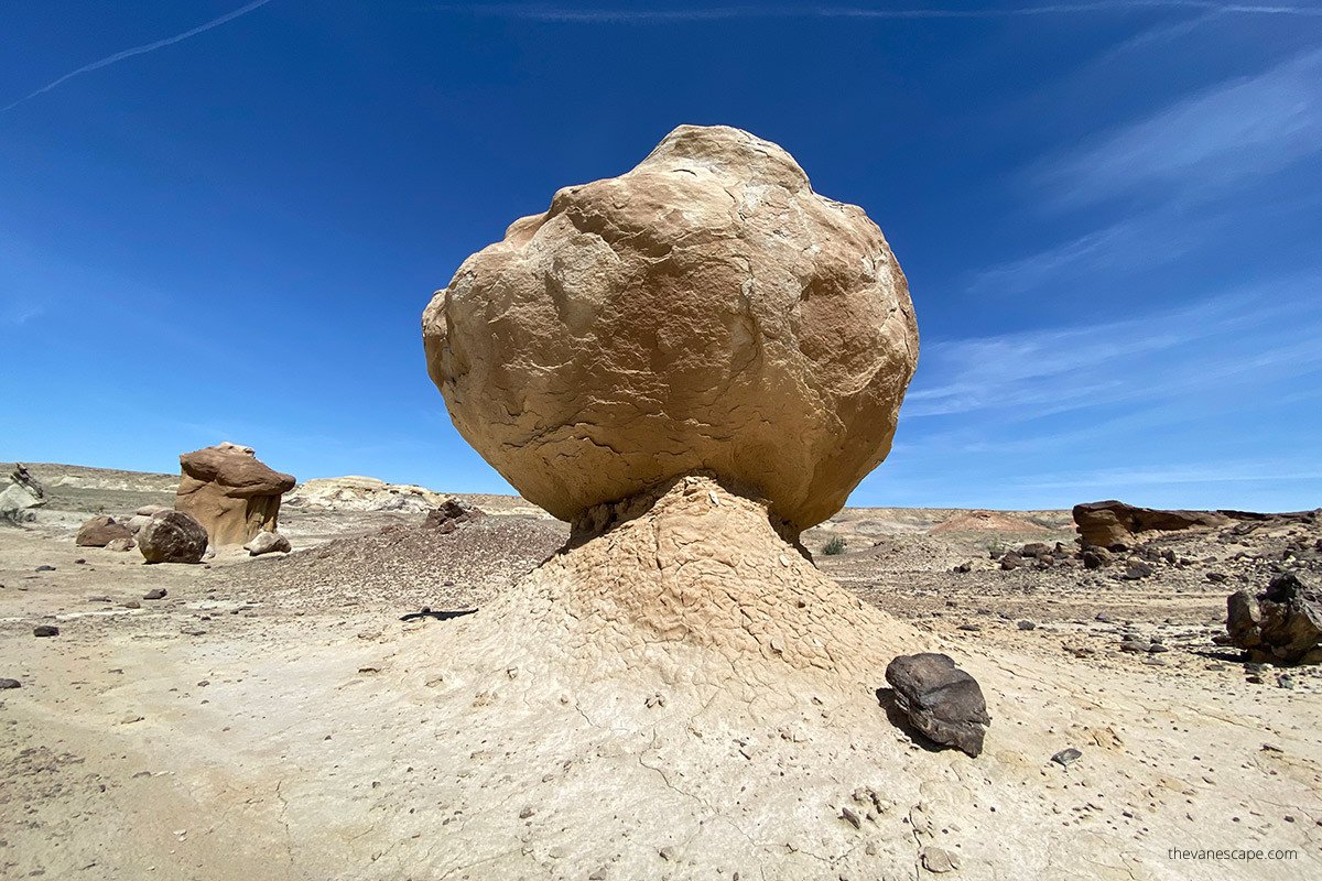 hoodoos in Valley of Dreams