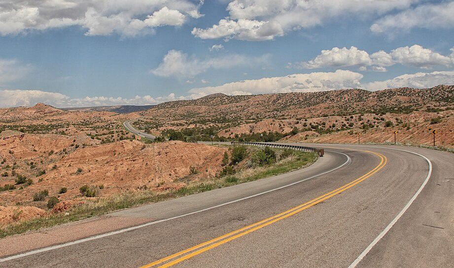 A winding desert stretch of the high road