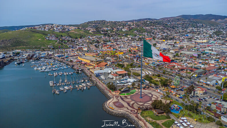 ensenada marina flag
