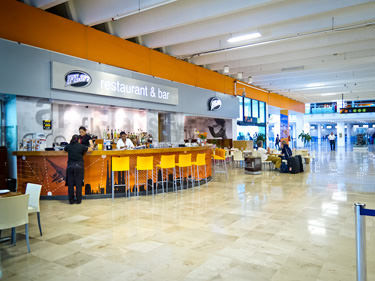 Vallarta Terminal Eating Spots