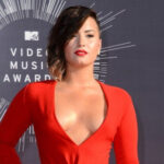 Demi Lovato arrives at the MTV Video Music Awards at The Forum on Sunday, Aug. 24, 2014, in Inglewood, Calif. (Photo by Jordan Strauss/Invision/AP)