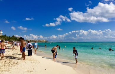 Beach activities in Playa Del Carmen