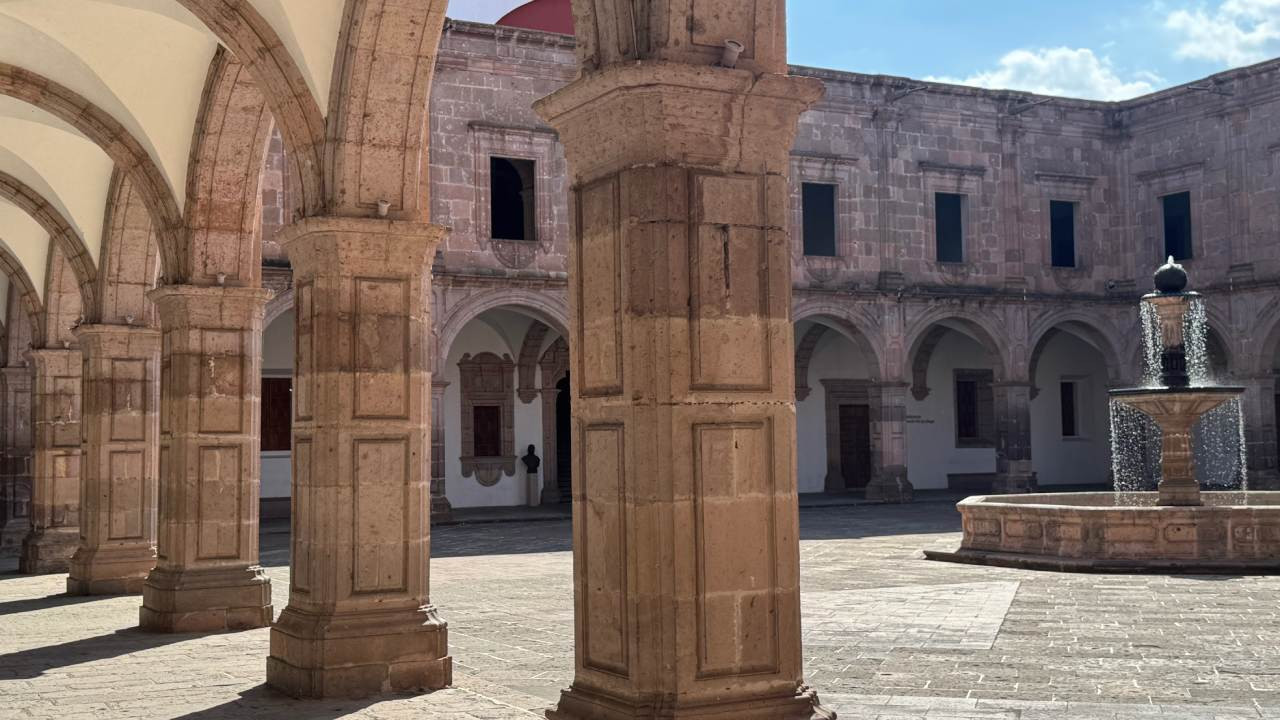 Centro Cultural Clavijero
