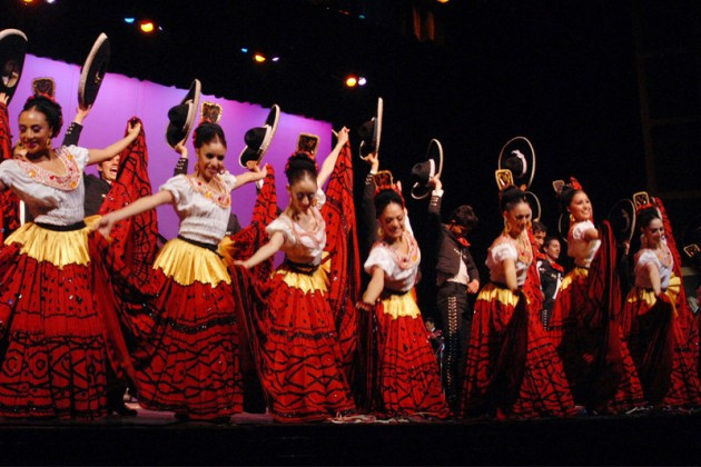 Folkloric dance 630x420
