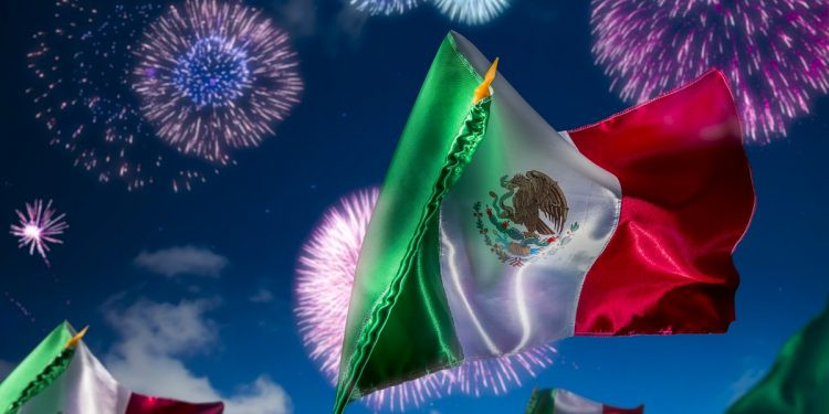 Mexican flags waving proudly in Mexico