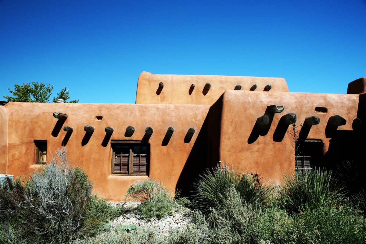 Job searching in Albuquerque requires a strategic approach due to limited opportunities in some sectors.