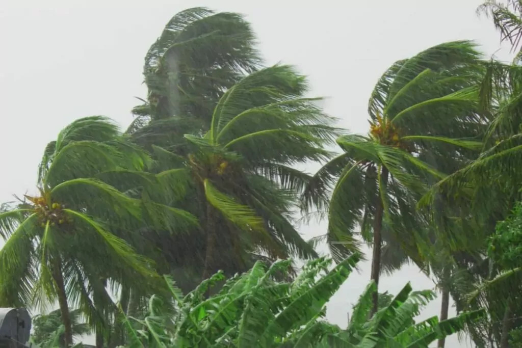 Hurricane approaching Isla Mujeres