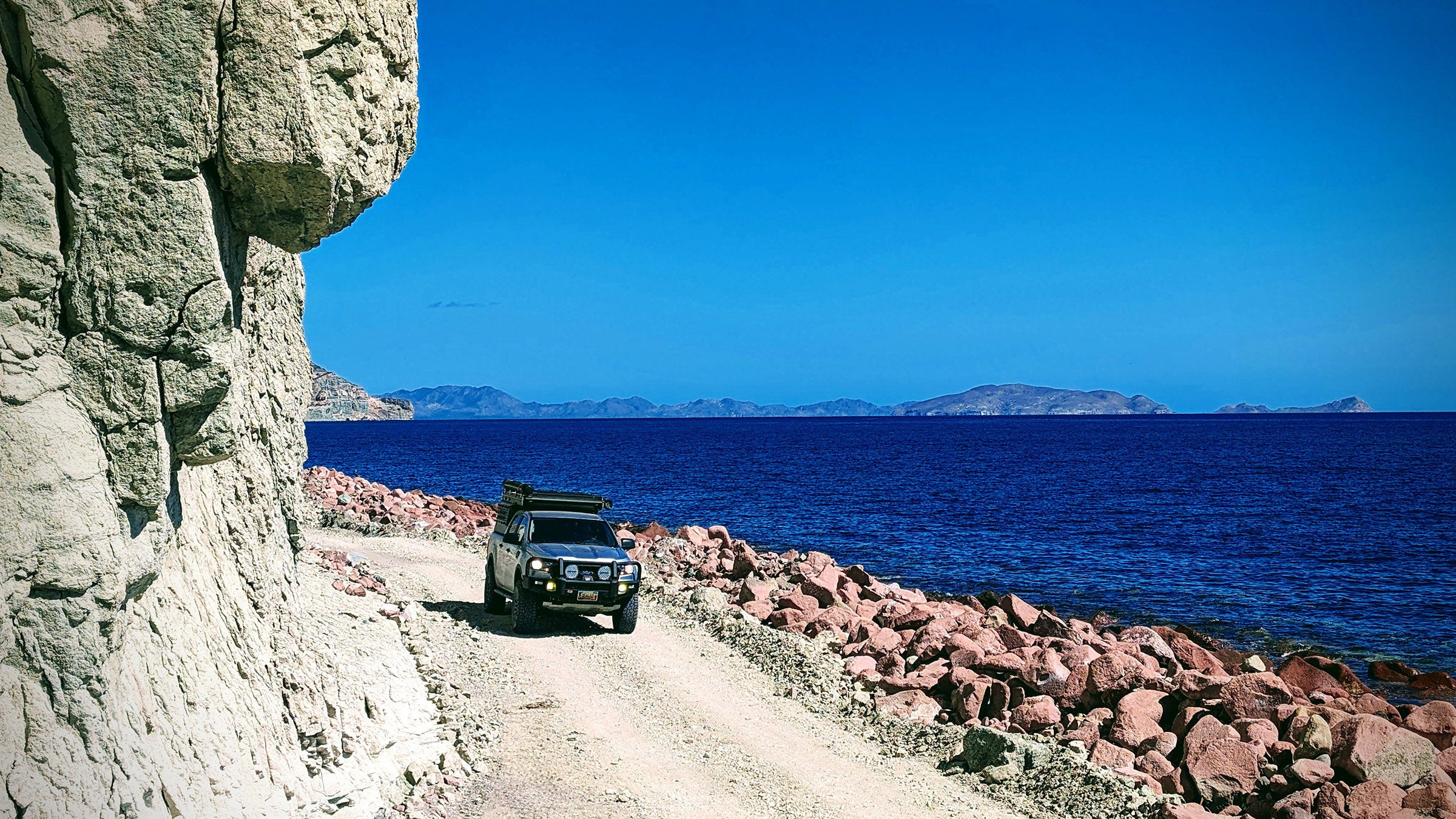 driving through baja california sur mexico