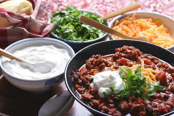 Tex-Mex vs. Mexican Food Condiments Bowls for Tacos