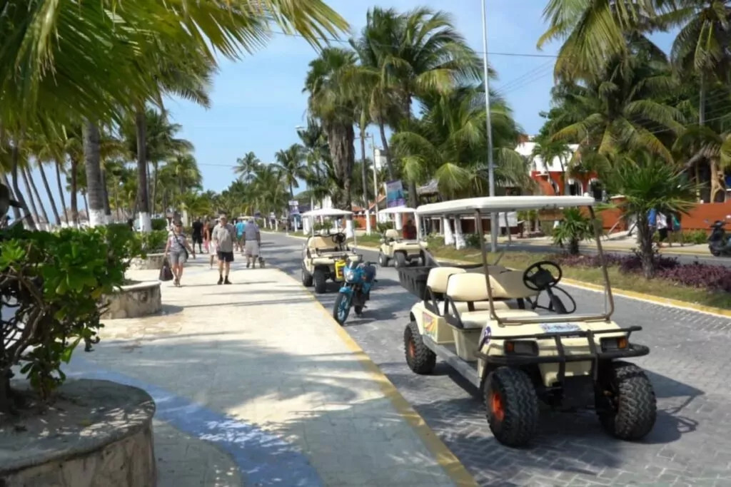 Traffic with Golf Carts on Isla Mujeres
